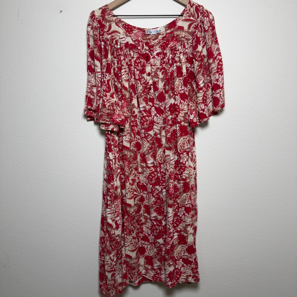 Go‎ Softly Patio Women Dress One Size Red Floral Flutter Sleeve Muumuu Pockets